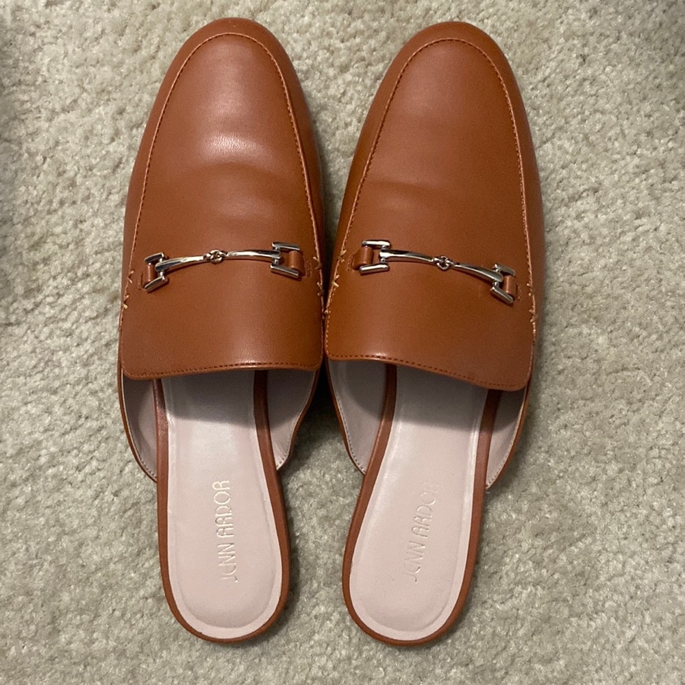 Womens Size 11 Flat Mules with gold detail, Jenn Ardor